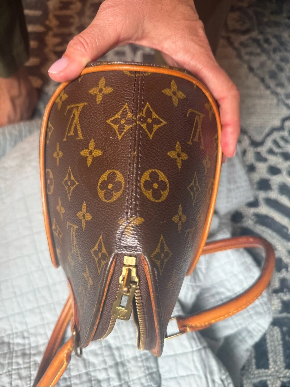 Authentic Louis Vuitton Brown Monogram Canvas Ellipse PM bag